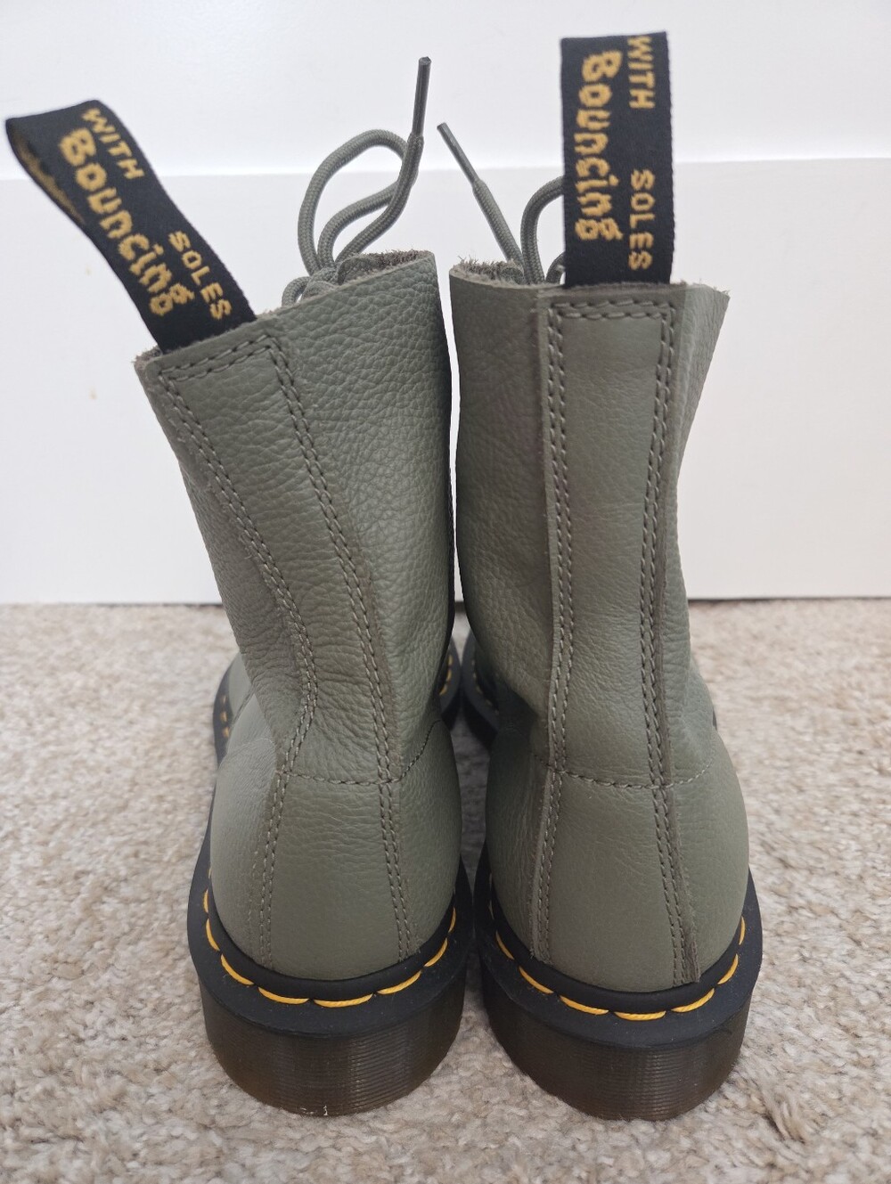 Dr. Martens Sage Green Virginia Leather Lace-Up Boots - Picture 5 of 6